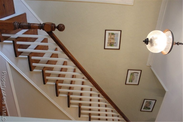 9247 Robins Neck Road Gloucester, VA 23061 - Photo 3 of 33 Gallery Image 3