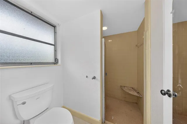 $8,000 | 6852 Skyline Drive, Delray Beach, FL 33446