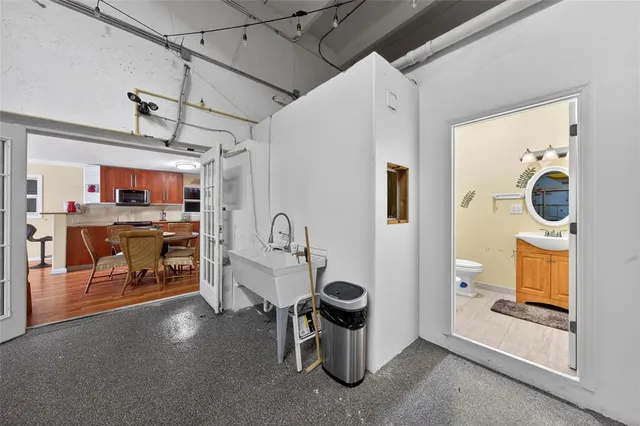 $8,000 | 6852 Skyline Drive, Delray Beach, FL 33446