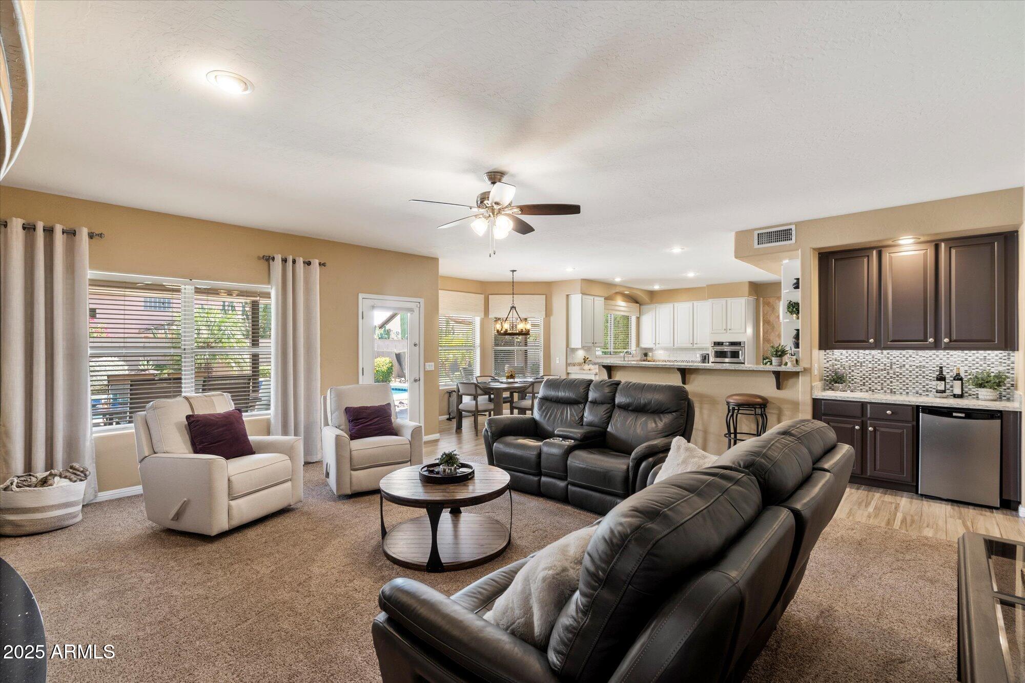4409 East Kirkland Road Phoenix, AZ 85050 - Photo 10 of 44 10-91359299