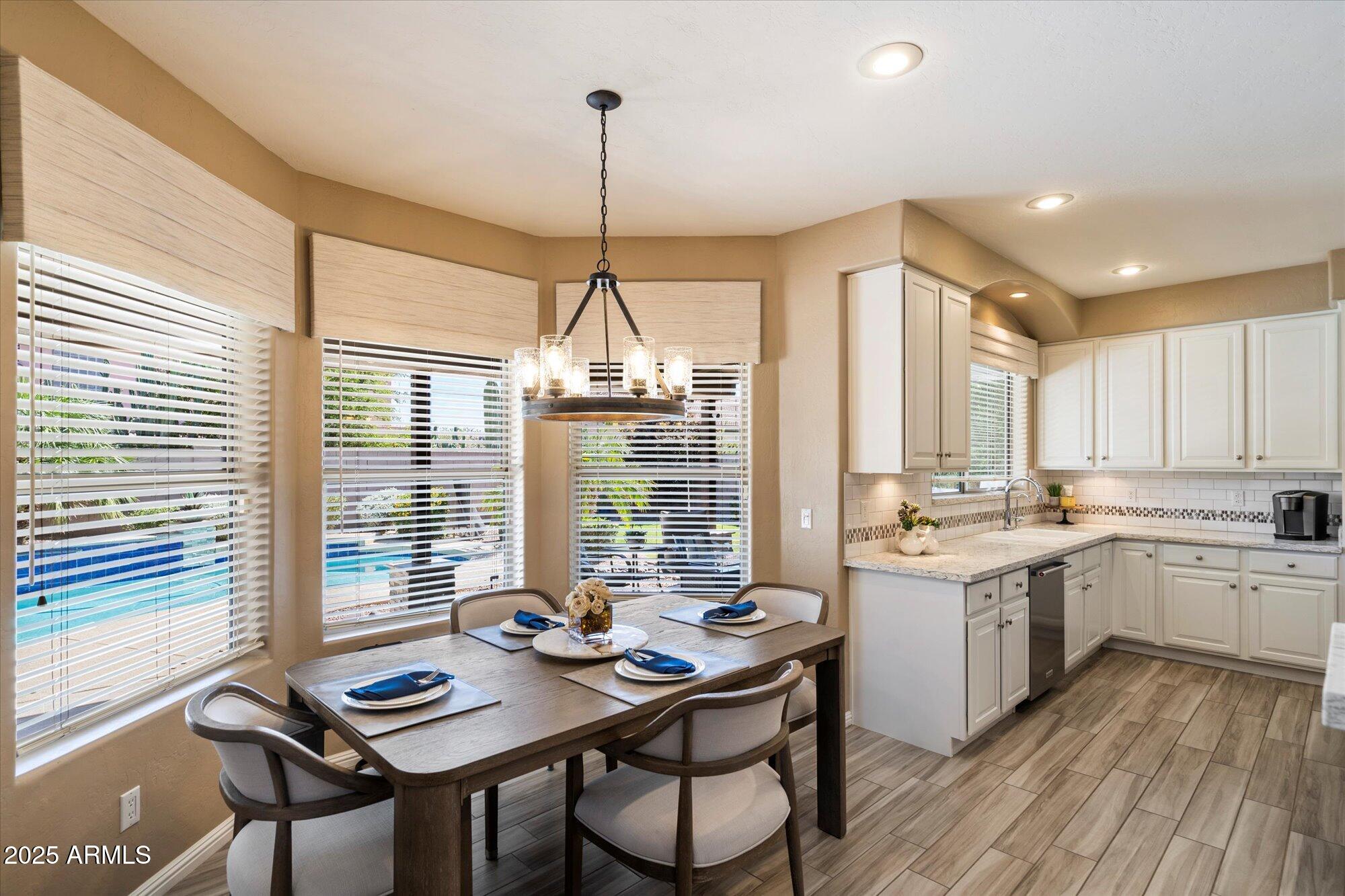 4409 East Kirkland Road Phoenix, AZ 85050 - Photo 17 of 44 17-91359288