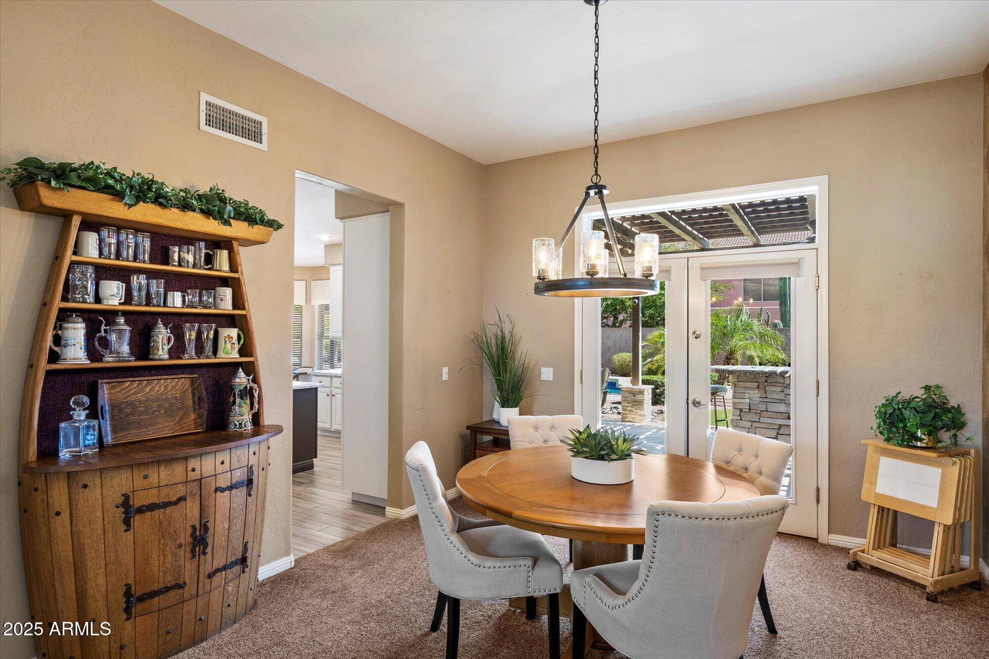 4409 East Kirkland Road Phoenix, AZ 85050 - Photo 7 of 44 07-91359293