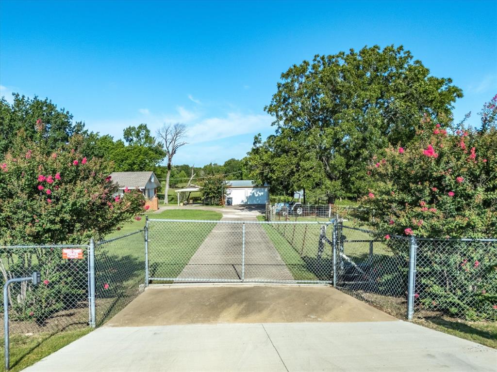 2690 Kelly Road Aledo, TX 76008 - Photo 10 of 19