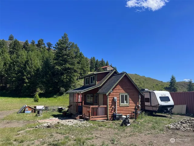 $134,000 | 2 Mountain View Drive, Oroville, WA 98844