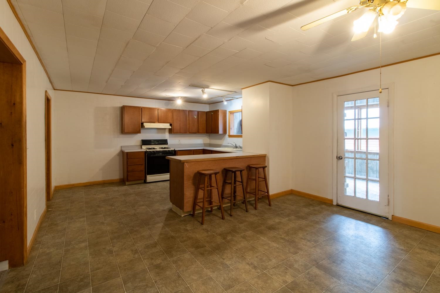 18 Cross Street Brighton, VT 05846 - Photo 5 of 19