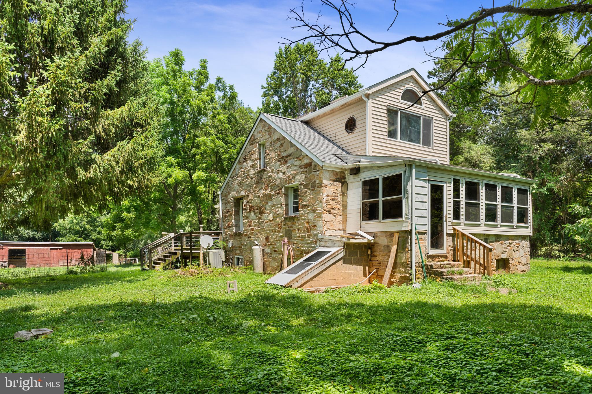 3320 Offutt Road Randallstown, MD 21133 - Photo 4 of 23