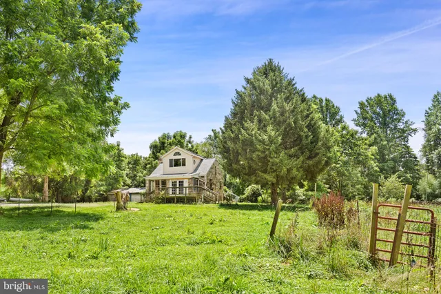 a house view with a garden space