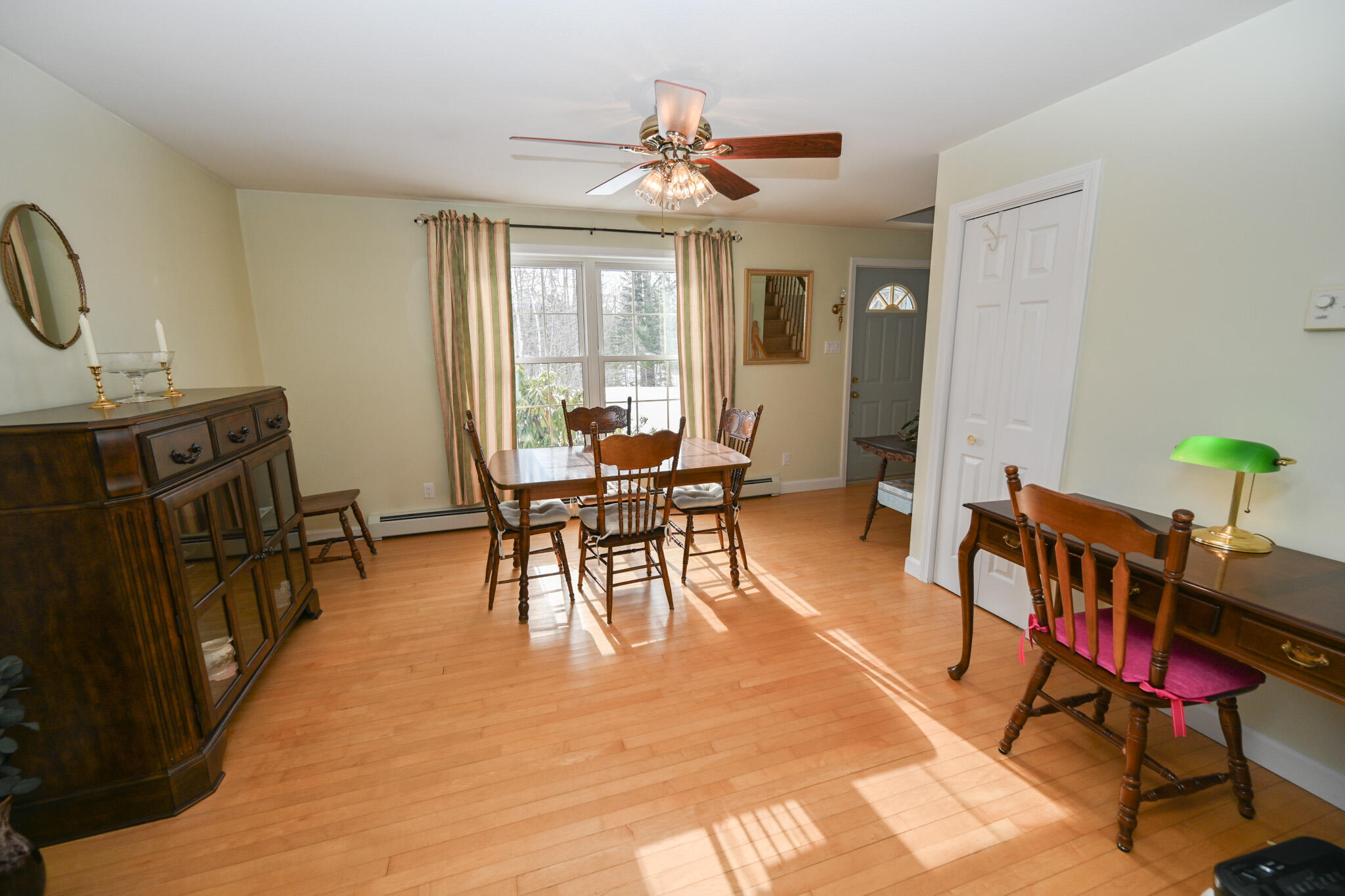 358 Peakes Hill Road Dedham, ME 04429 - Photo 4 of 24 Dining room