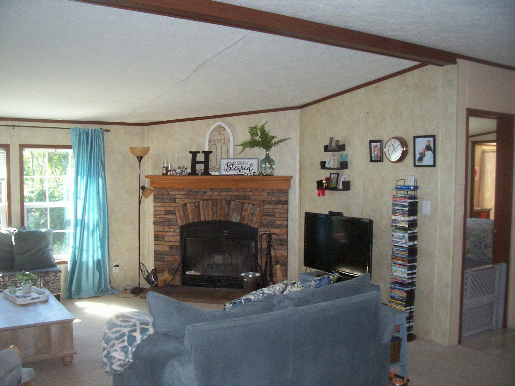 105 River Road North Boothbay, ME 04537 - Photo 5 of 11 101_3285