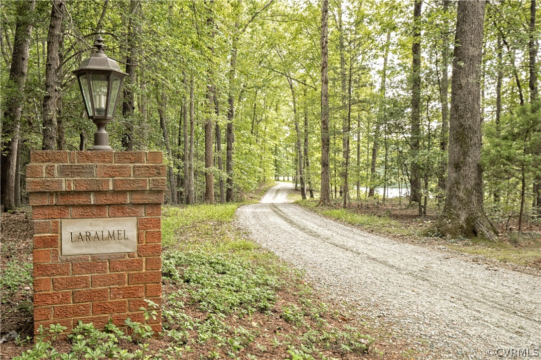 15341 Gamecock Road Midlothian, VA 23112 - Photo 42 of 47 Gallery Image 42