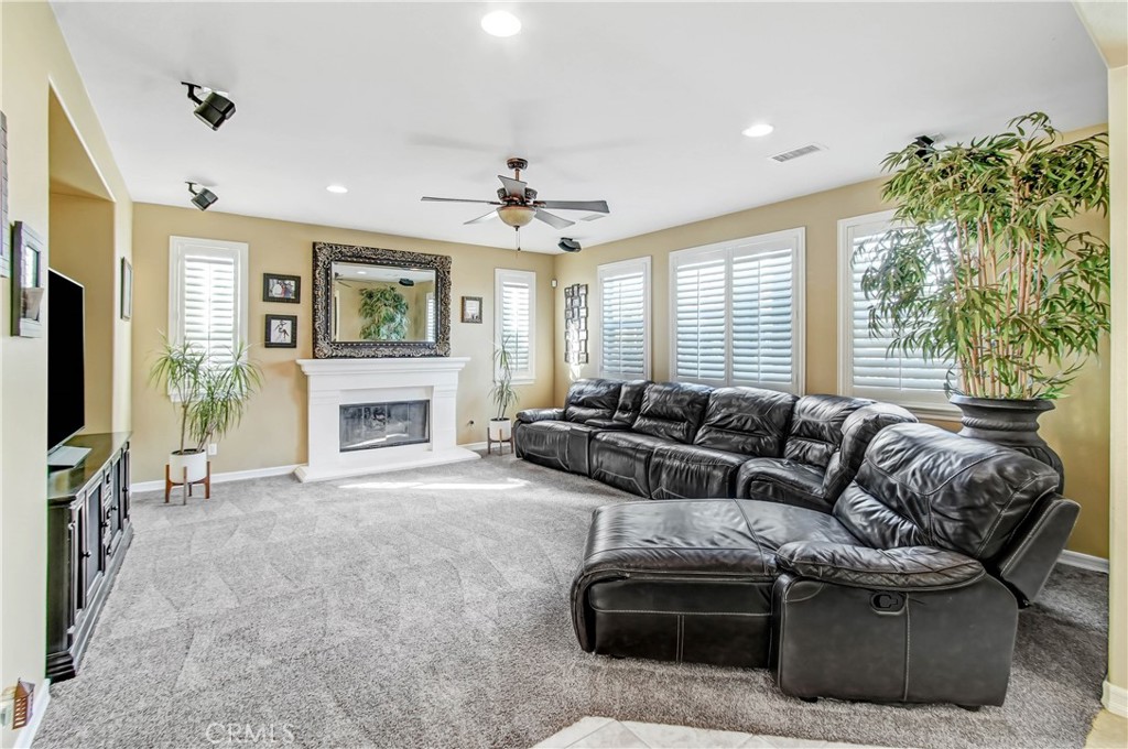 45757 Boulder Way Temecula, CA 92592 - Photo 8 of 48