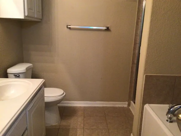 $2,195 | 1022 Yorkshire Hollow Lane, Fresno, TX 77545