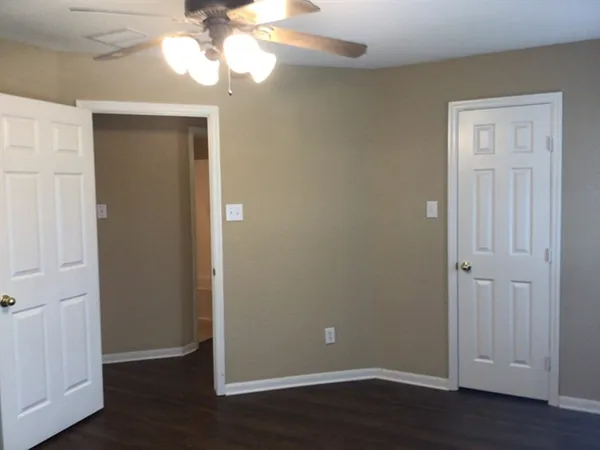 $2,195 | 1022 Yorkshire Hollow Lane, Fresno, TX 77545