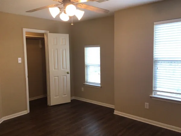 $2,195 | 1022 Yorkshire Hollow Lane, Fresno, TX 77545