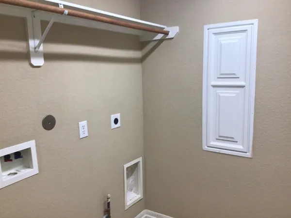 $2,195 | 1022 Yorkshire Hollow Lane, Fresno, TX 77545