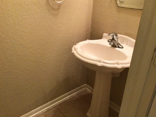 $2,195 | 1022 Yorkshire Hollow Lane, Fresno, TX 77545