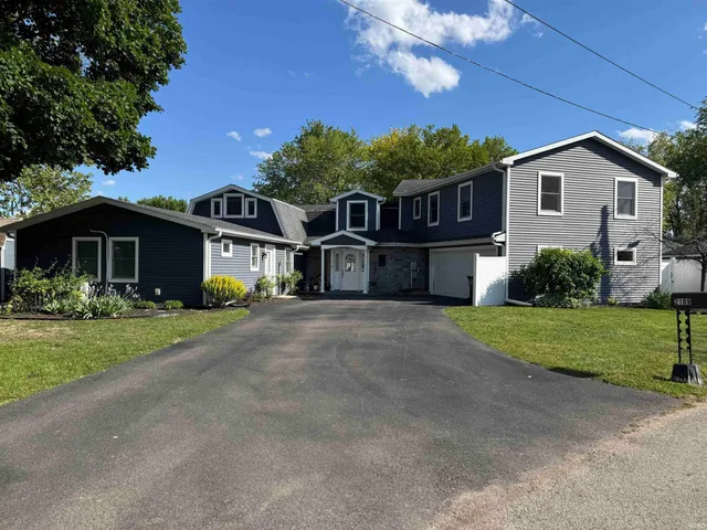 $749,000 | 2109 Ball Court, Rochester, IN 46975