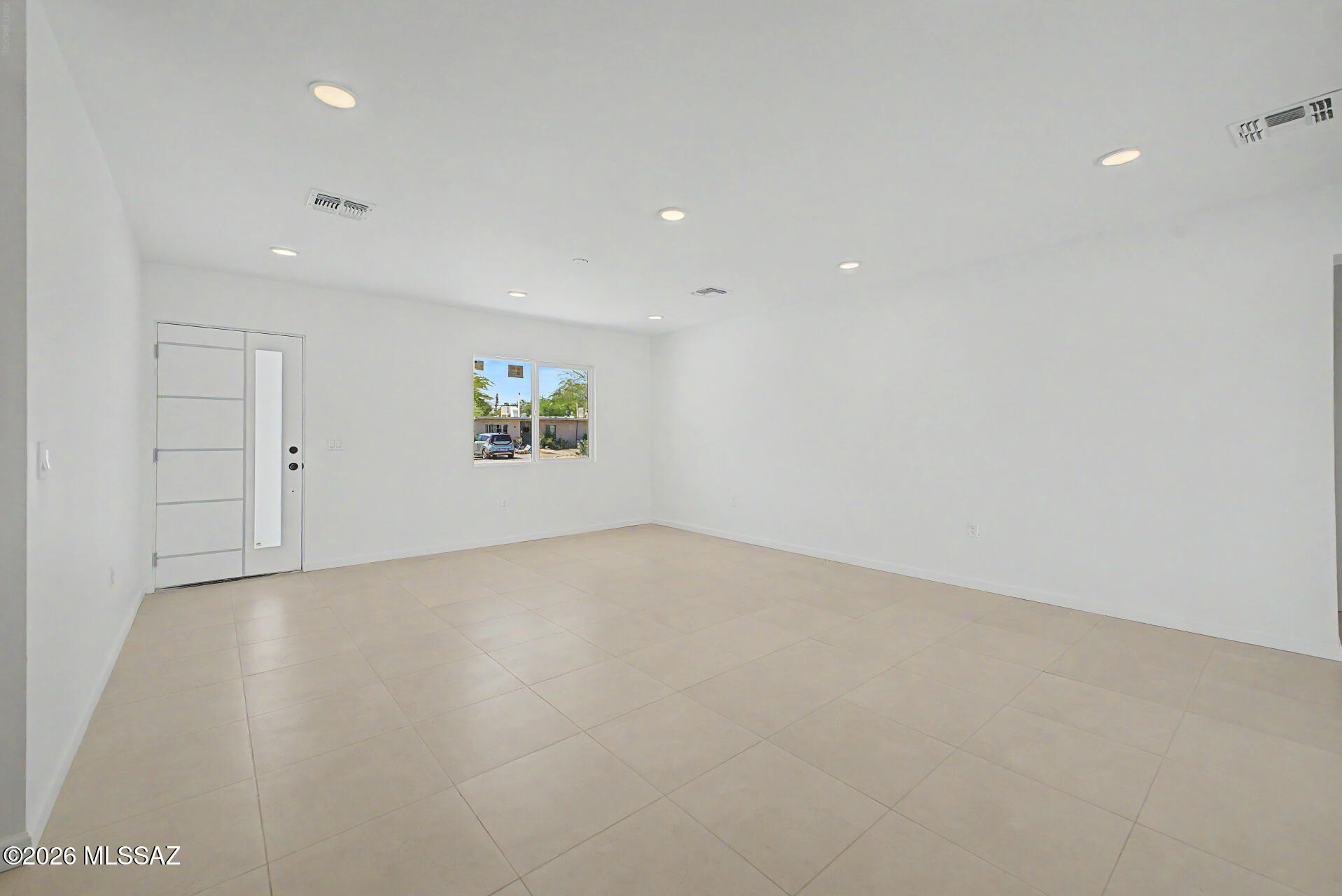 2251 East Spring Street Tucson, AZ 85719 - Photo 6 of 58 Entry
