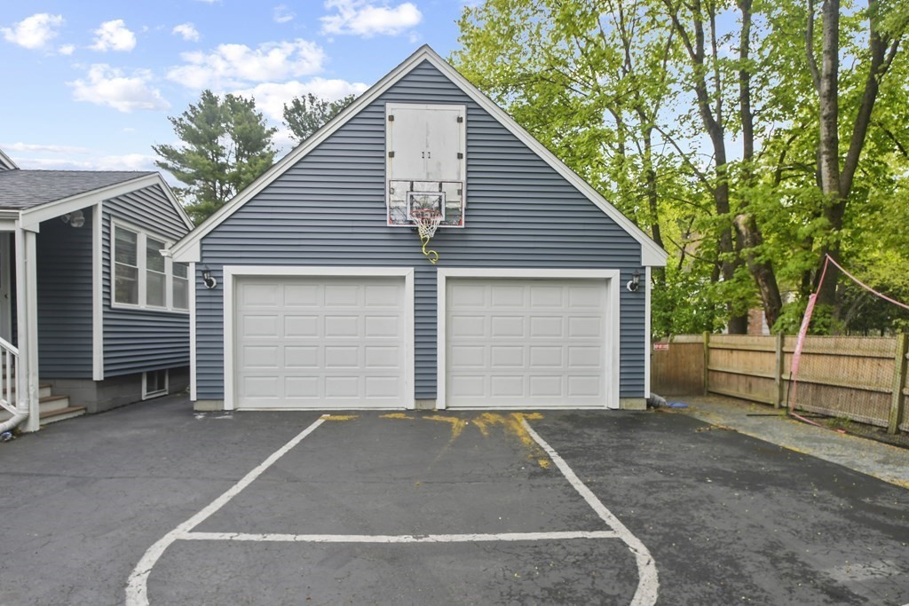 11 Haverhill Road Topsfield, MA 01983 - Photo 29 of 34