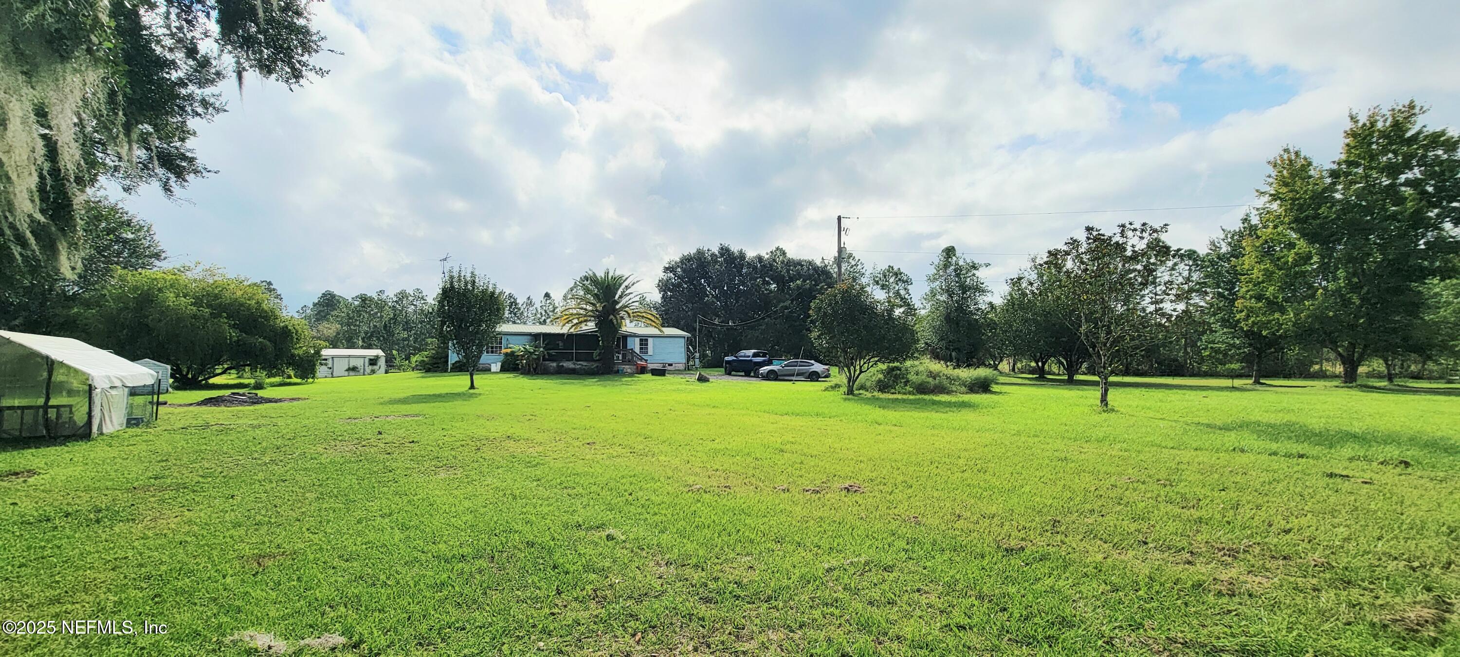 390 State Rte 100 San Mateo, FL 32187 - Photo 18 of 25 20250910_095358