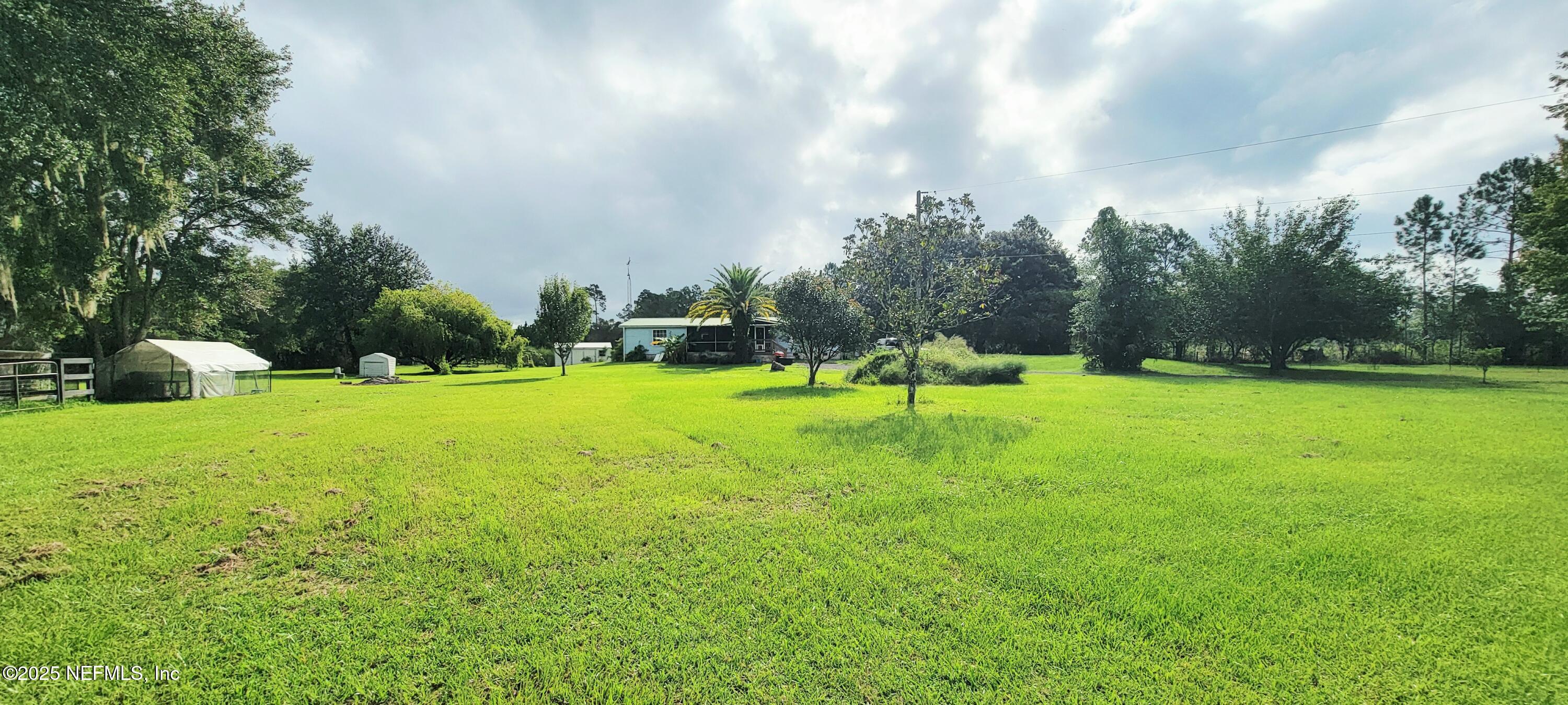 390 State Rte 100 San Mateo, FL 32187 - Photo 20 of 25 20250910_095507