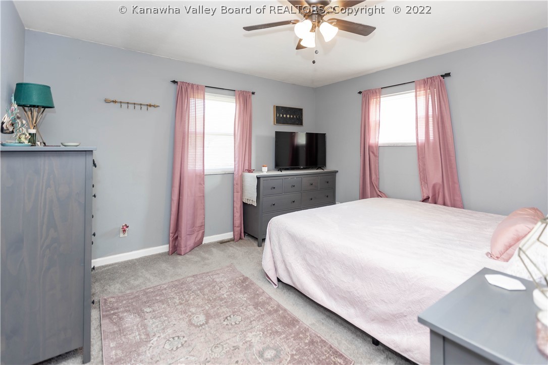 2022 Mount Vernon Road Hurricane, WV 25526 - Photo 20 of 34 Gallery Image 20
