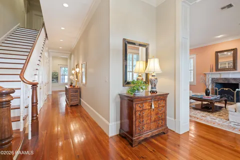 $1,500,000 | 6 Duperier Oaks Drive, New Iberia, LA 70563