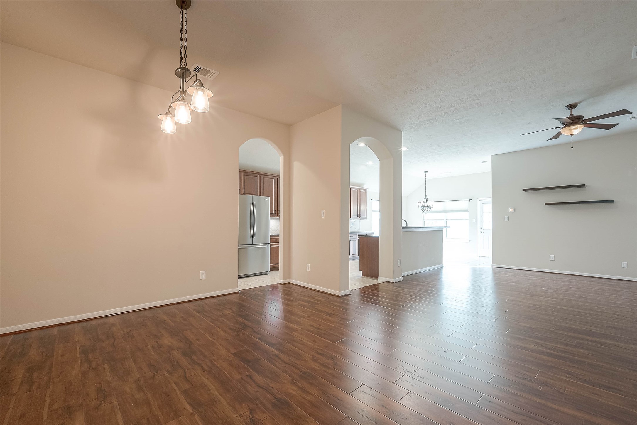 18903 Pinewood Point Lane Tomball, TX 77377 - Photo 6 of 48