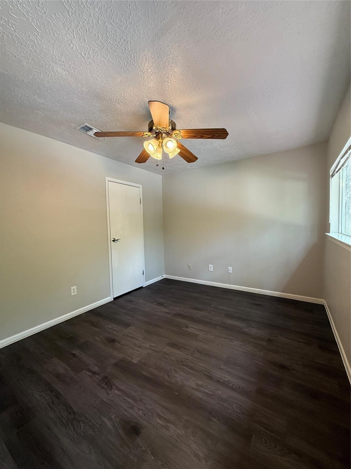 17 Briervine Court Spring, TX 77381 - Photo 11 of 19