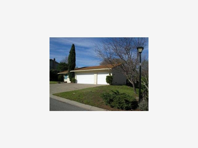 22640 Murietta Road Salinas, CA 93908 - Photo 7 of 9 Gallery Image 7