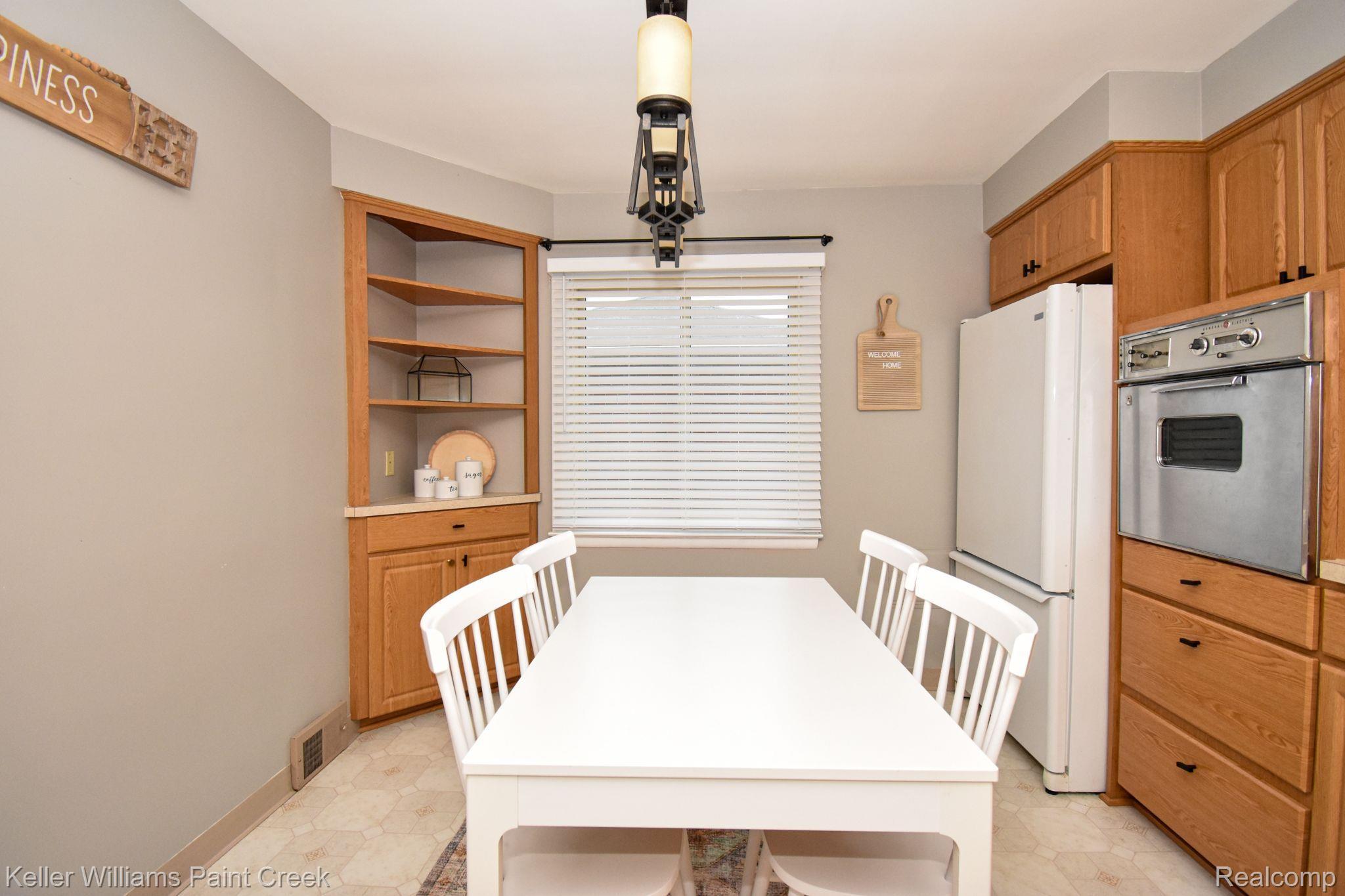 33766 Mulvey Road Fraser, MI 48026 - Photo 11 of 51 Gallery Image 11