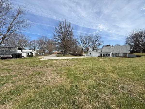 $349,000 | 11960 Little Lane, Lexington, MO 64067