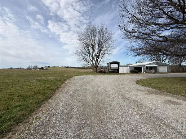 $349,000 | 11960 Little Lane, Lexington, MO 64067