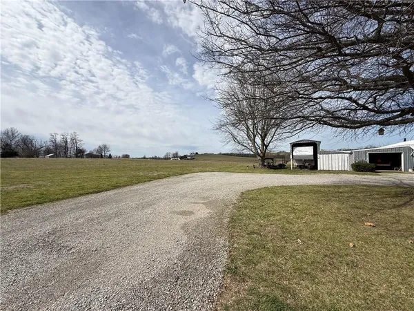 $349,000 | 11960 Little Lane, Lexington, MO 64067
