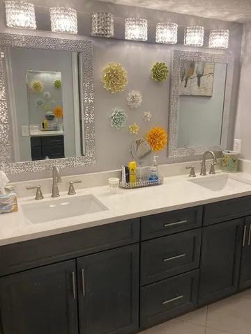 $325,000 | 166 Southeast St Lucie Boulevard, Unit 404, Stuart, FL 34996