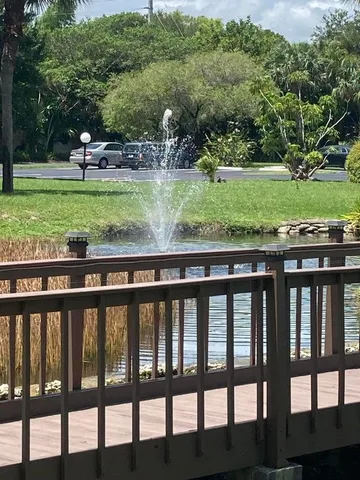 $325,000 | 166 Southeast St Lucie Boulevard, Unit 404, Stuart, FL 34996