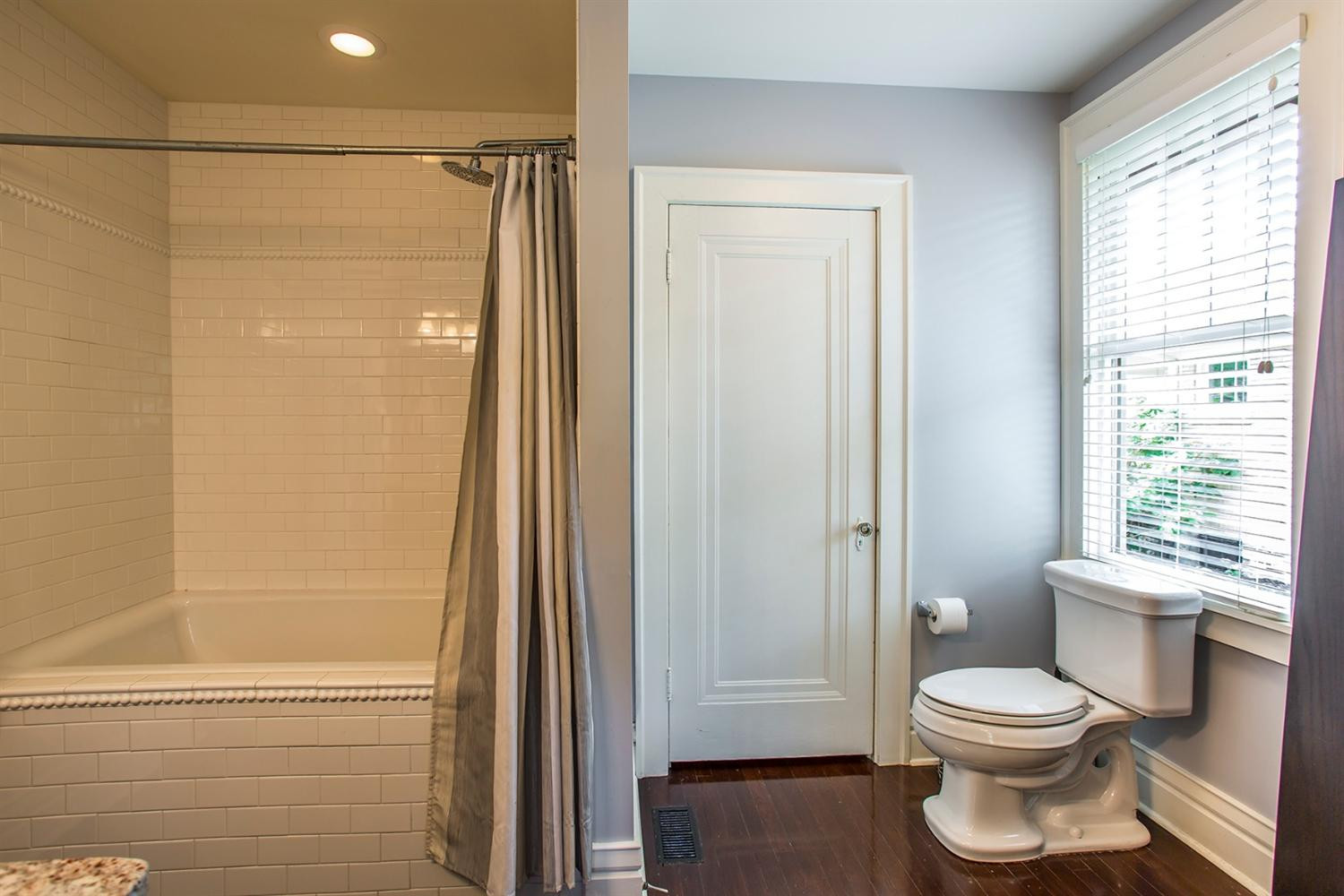 421 Ridgeway Road Lexington, KY 40502 - Photo 18 of 37 Photo 18