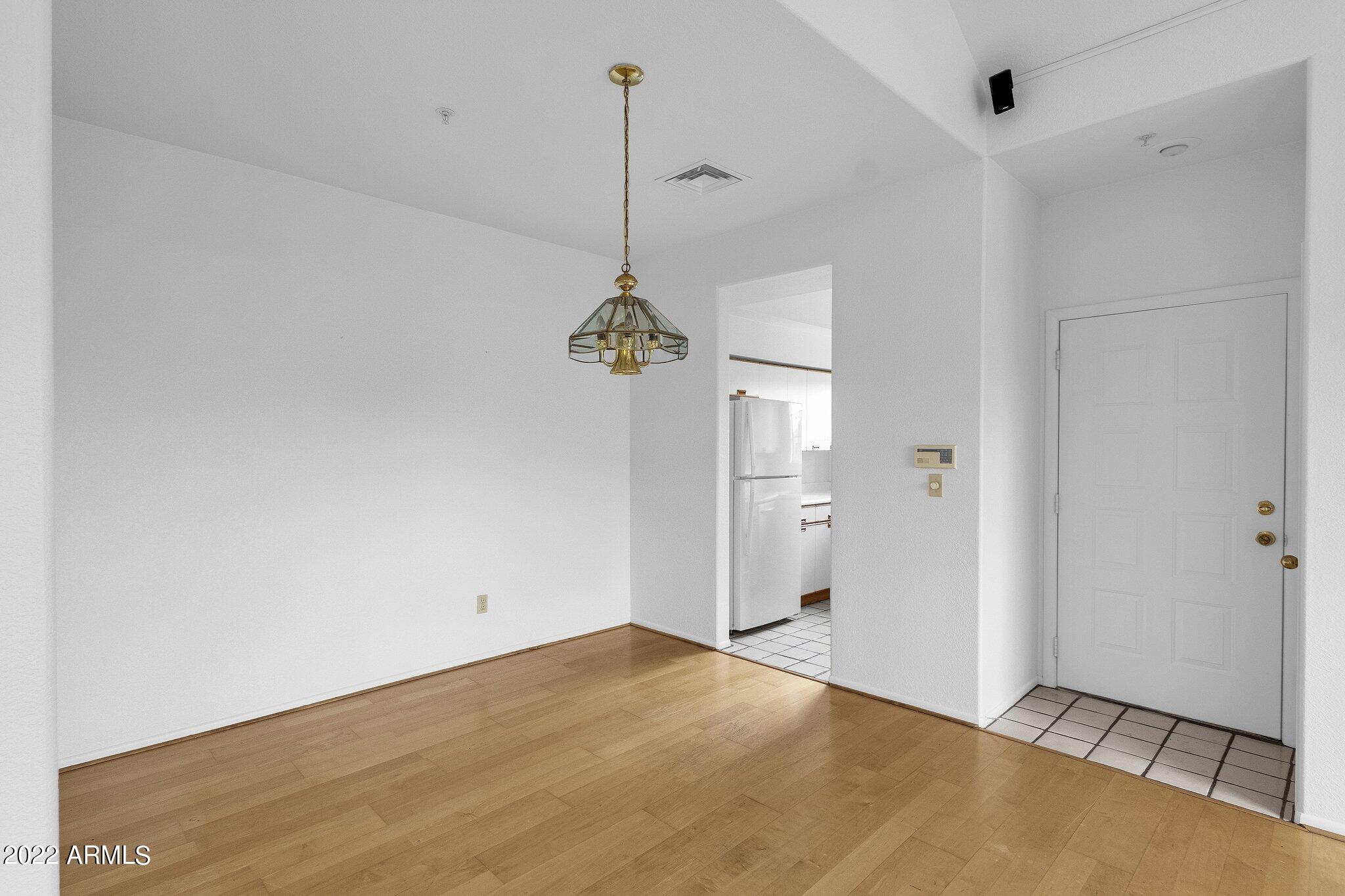 15-web-or-mls-7710-e-gainey-ranch-rd
