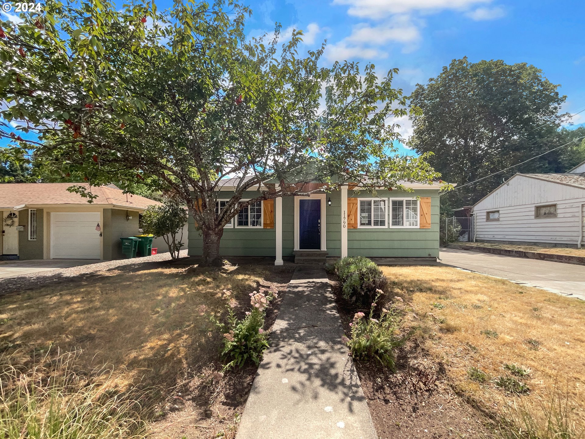 11790 Southwest 13th Street Beaverton, OR 97005 - Photo 1 of 18 Gallery Image 1