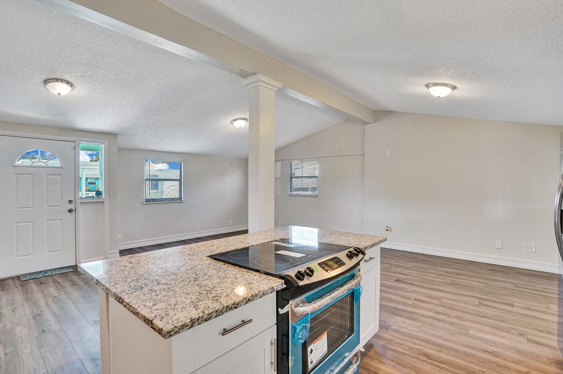 3891 Mackinac Road Lake Worth, FL 33462 - Photo 7 of 21 Kitchen