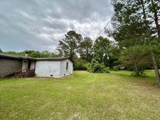 $80,000 | 137 Gillens Road, Eutawville, SC 29048