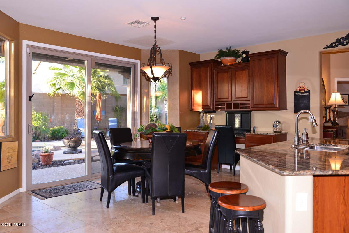 5020 West Rowel Road Phoenix, AZ 85083 - Photo 16 of 73 Breakfast Room