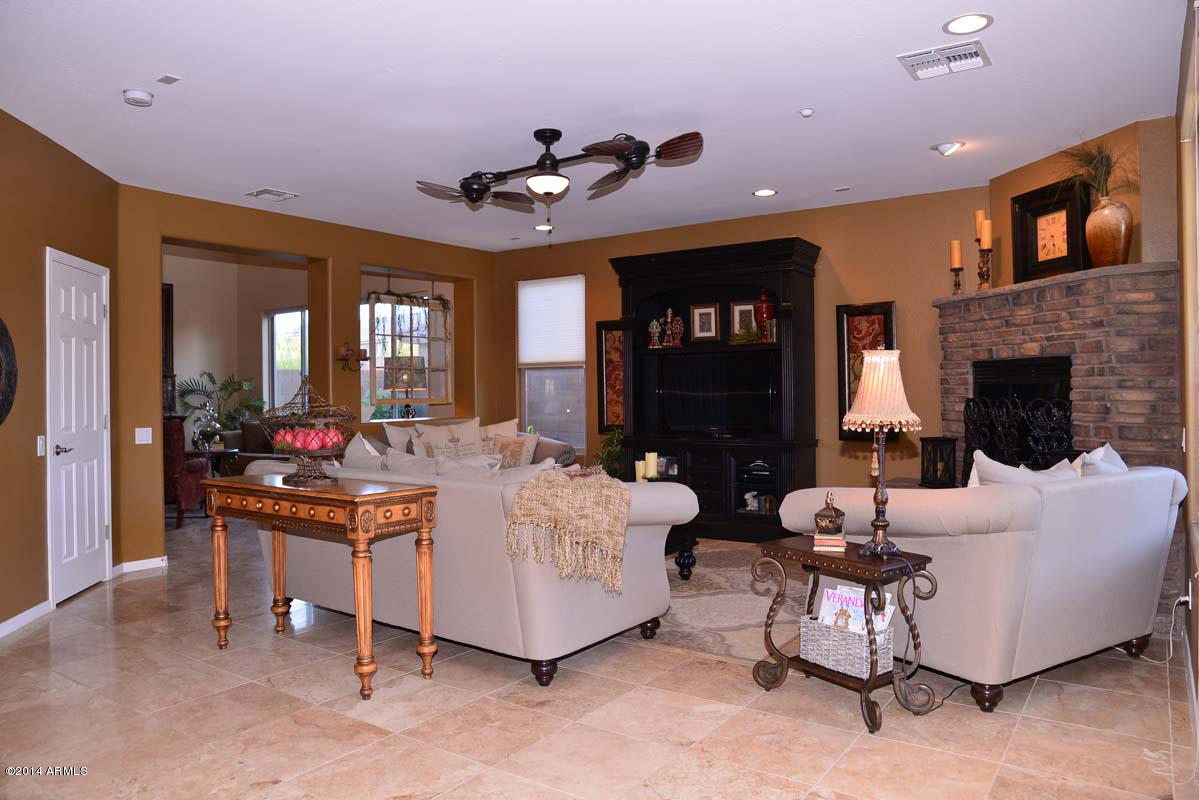 5020 West Rowel Road Phoenix, AZ 85083 - Photo 20 of 73 Family Room2