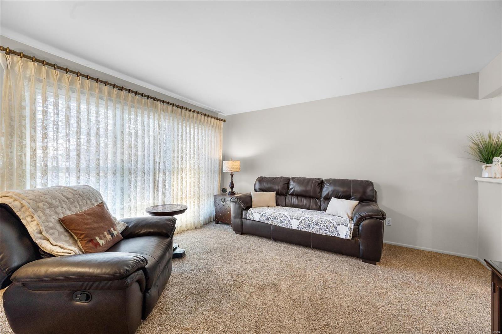3648 Reavis Barracks Road St. Louis, MO 63125 - Photo 12 of 40 Gallery Image 12