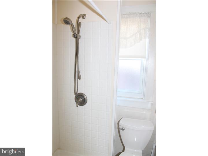 3625 Ridgeway Street Laureldale, PA 19605 - Photo 17 of 20 Bathroom