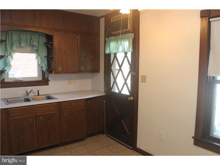 3625 Ridgeway Street Laureldale, PA 19605 - Photo 10 of 20 Kitchen