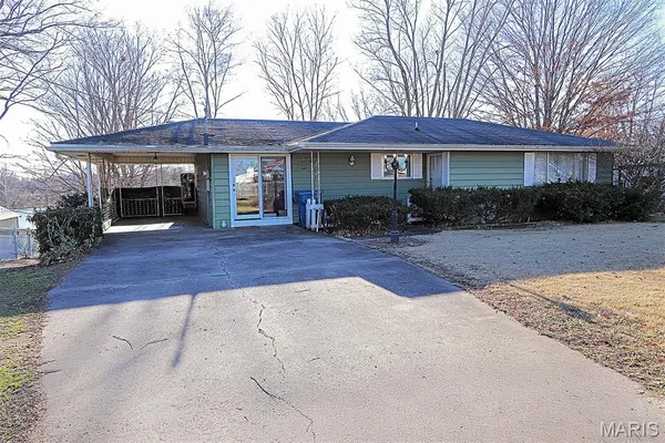 $200,000 | 5049 Highway 72, Jackson, MO 63755