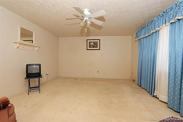 $200,000 | 5049 Highway 72, Jackson, MO 63755