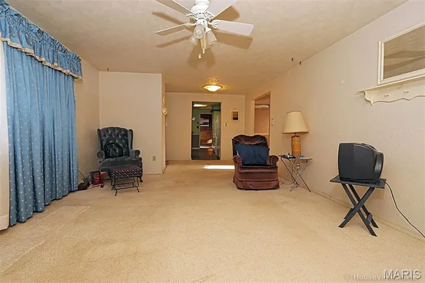 $200,000 | 5049 Highway 72, Jackson, MO 63755