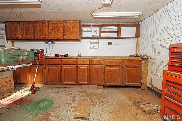 $200,000 | 5049 Highway 72, Jackson, MO 63755